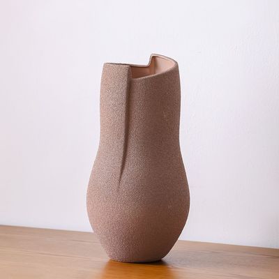 SS25 Lexie Caramel Ceramic Abstract Vase Rust 23.2X23.2X46.5Cm