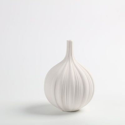 Euphoria Terracota Dashing Modern Urn Vase White 17.5X17.5X24Cm