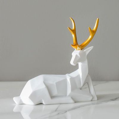 Serengeti White Deer Figurine 17X6X15Cm 