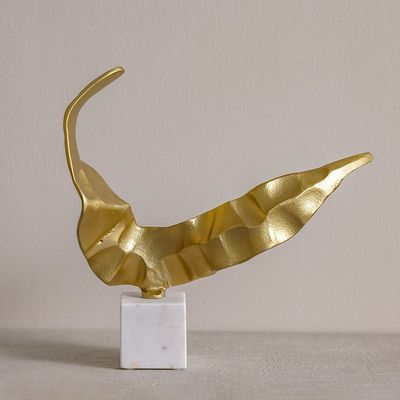 SS25 Stark Metal Leaf Sculpture 37X8X36Cm