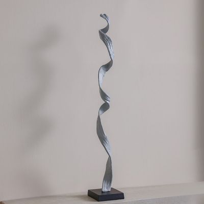 SS25 Stark Metal Leaf Sculpture 37X8X36Cm