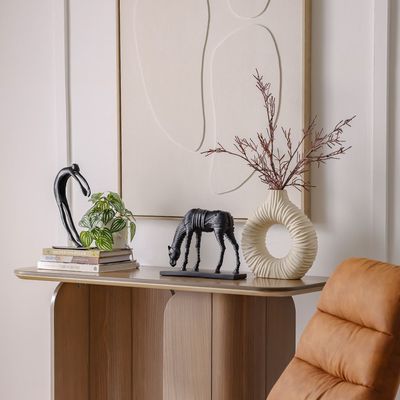Florence Polyresin Anstract Eating Horse Black 32X8.5X24Cm