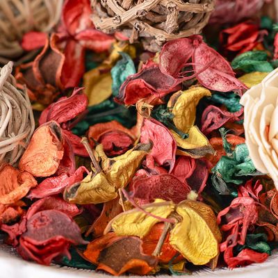 Fleur Rose Pot Pourri With Lily Petals Lata Balls Wo/Perfume Beige 250 Gms