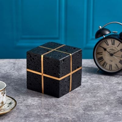 Abriz Cube Table Deco Black Resin   11 X 11 X 11 CM