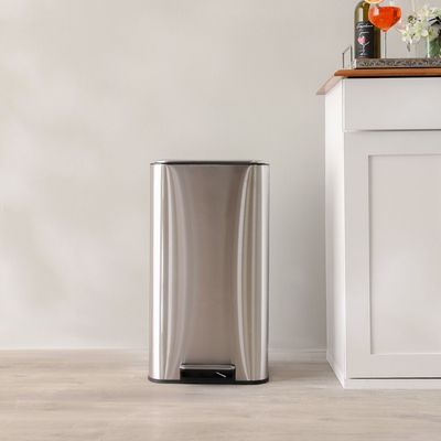 Falcon 30L Stainless Steel Pedal Bin,Soft Close,Stainless Steel Matte Finish 32.5 X 31.8 X 61.9 CM SK19007B-002