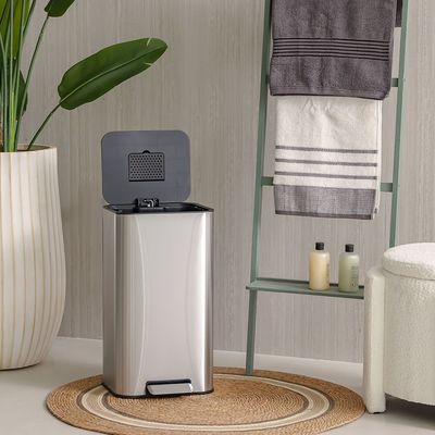 Falcon 30L Stainless Steel Pedal Bin,Soft Close,Stainless Steel Matte Finish 32.5 X 31.8 X 61.9 CM SK19007B-002