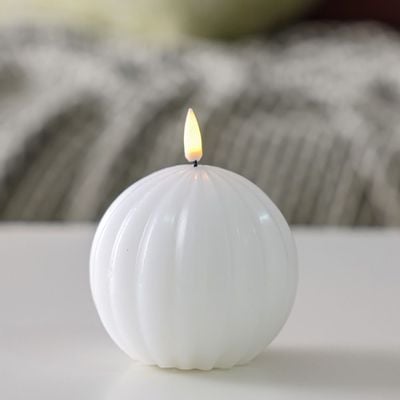 Alice Flute LED Candle White Dia 9Cm