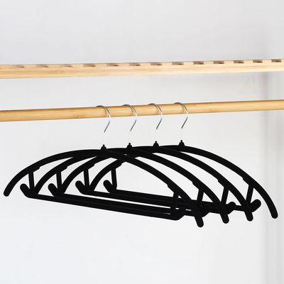 Magnus Velvet Hanger With Hook S/8 Black 44.5 X 22.5 X 0.6 Cm