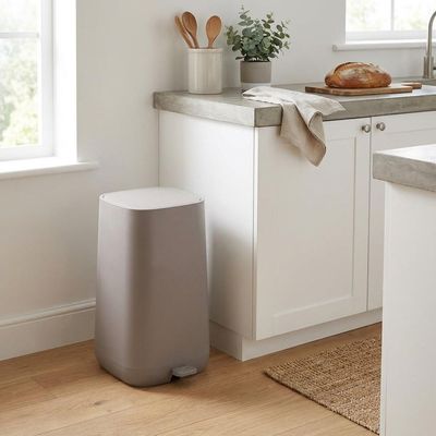 Falcon PP Dustbin W.Inner Bucket Grey 30Liter 34X40X57Cm