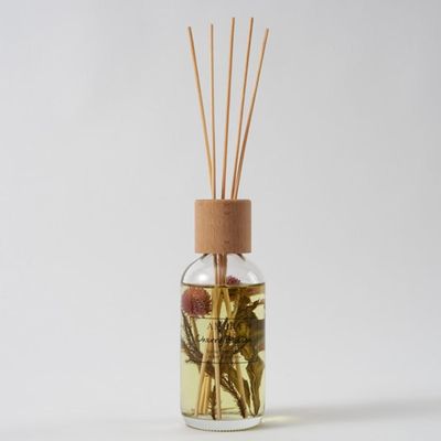 Amara 200ML Fragrance Diffuser Wood Lid Rattan Sticks Cherry Blossom 8.5 x 8.5 x 28.6 Cm