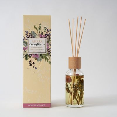 Amara 200ML Fragrance Diffuser Wood Lid Rattan Sticks Cherry Blossom 8.5 x 8.5 x 28.6 Cm