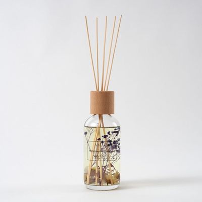 Amara 200ML Fragrance Diffuser Wood Lid Rattan Sticks Honeysuckle Galbanum8.5x8.5x28.6 Cm