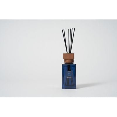 Amara 180ml Reed Diffuser Wood Lid Rattan Sticks Sea Fresh