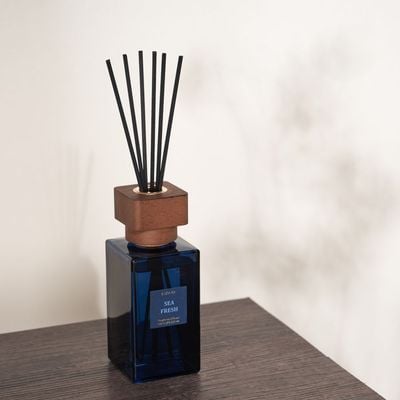 Amara 180ml Reed Diffuser Wood Lid Rattan Sticks Sea Fresh