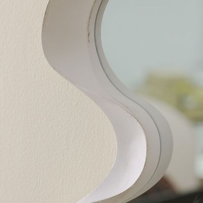 Aw24 Mio Amoeba Mirror White 64X80Cm