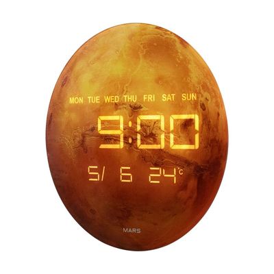 ساعة حائط رقمية LED بتصميم القمر من كامبريدج، مقاس 32 × 32 × 3.2 سم، لون أزرق.