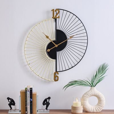 Cambridge Wall Accent  Wall Clock
 60X68.5X4.5Cm Black