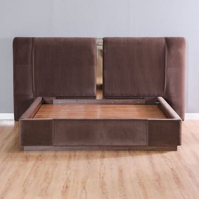 Royce 180X200 King Bed + 2 Night Stand - Brown / Beige / Bronze