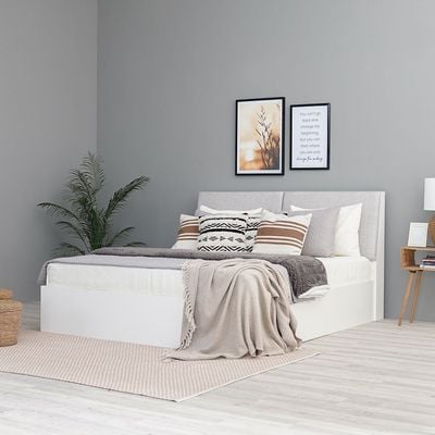 Palomeze 150 X 200 Queen Bed W/With Hydraulic And Headboard Storage - White / Black