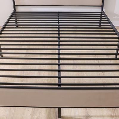 Cassie 160x200 Metal Arch Canopy Bed-Black & Cream