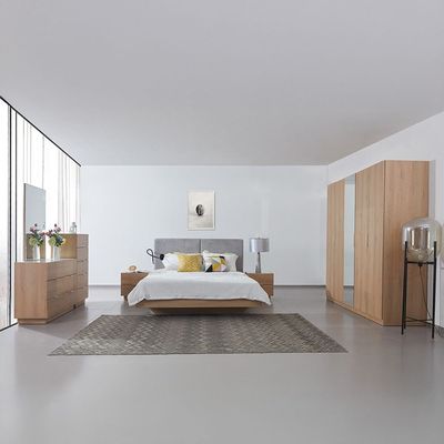 Float 160X200 Floating Bedroom Set With Mobile Holder & Wireless Charger-Natural Oak & Grey