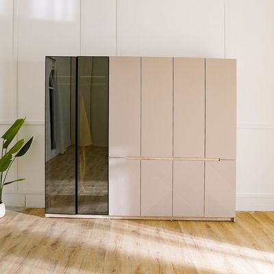 Grand 6 Door Wardrobe W/2 Glass Doors And LED - Soft Beige