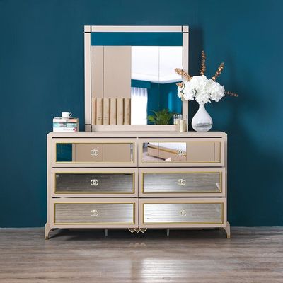 Maynard Dresser with Mirror-Champagne