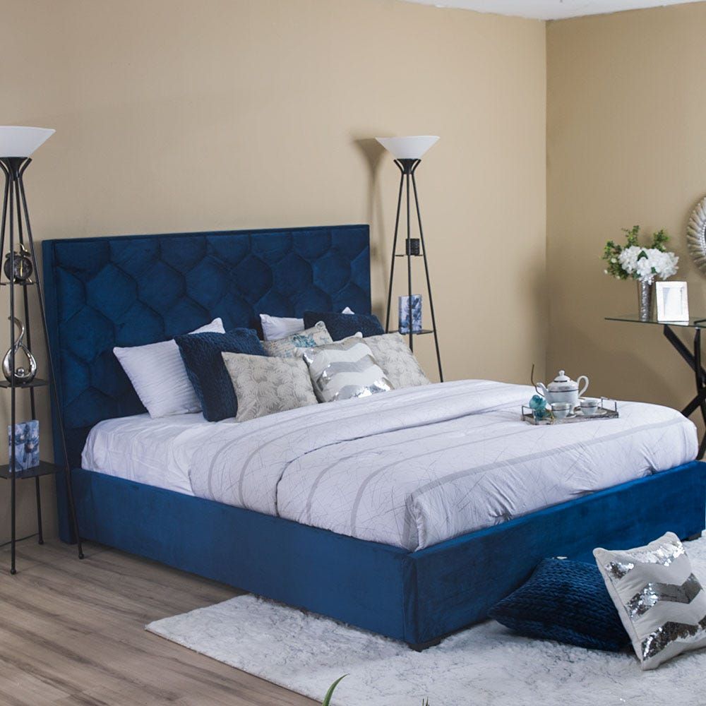 Blue king store size bed