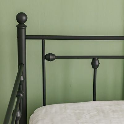 Bella Arrow 90x200 Metal Day Bed-Black