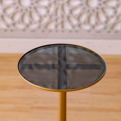 Frandel End Table - Black / Golden