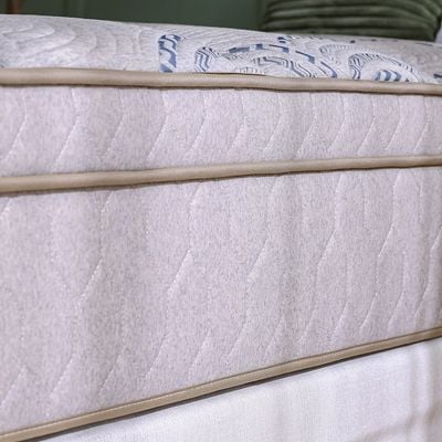Gliter Visco Memory Foam & Latex Box Top Pocket Spring Mattress  90X200X30 Cm