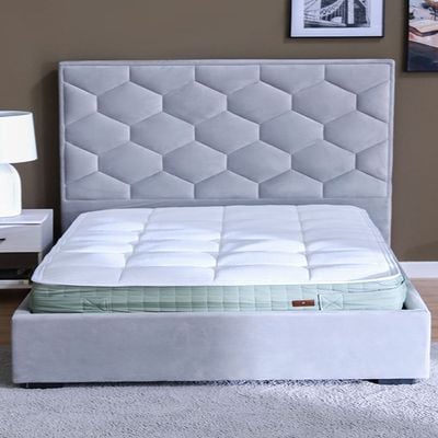 Charcoal foam with Pocket Spring Queen Mattress - 150x200x25 cm - With 5-Year Warranty