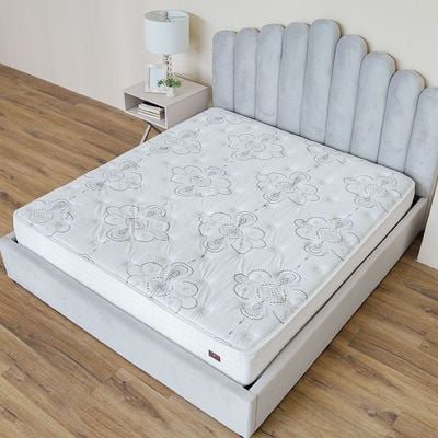 Rest Gel Memory Foam with Pocket Spring Queen Mattress - 150x200x25 cm - With 5-Year Warranty