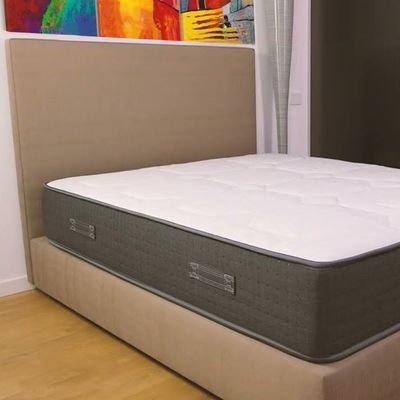 Layla Memory Charcoal Foam Pocket Spring Queen Mattress - 150x200x32 cm - With 5-Year Warranty