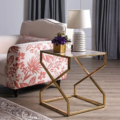 Cerinza End Table - Black / Golden