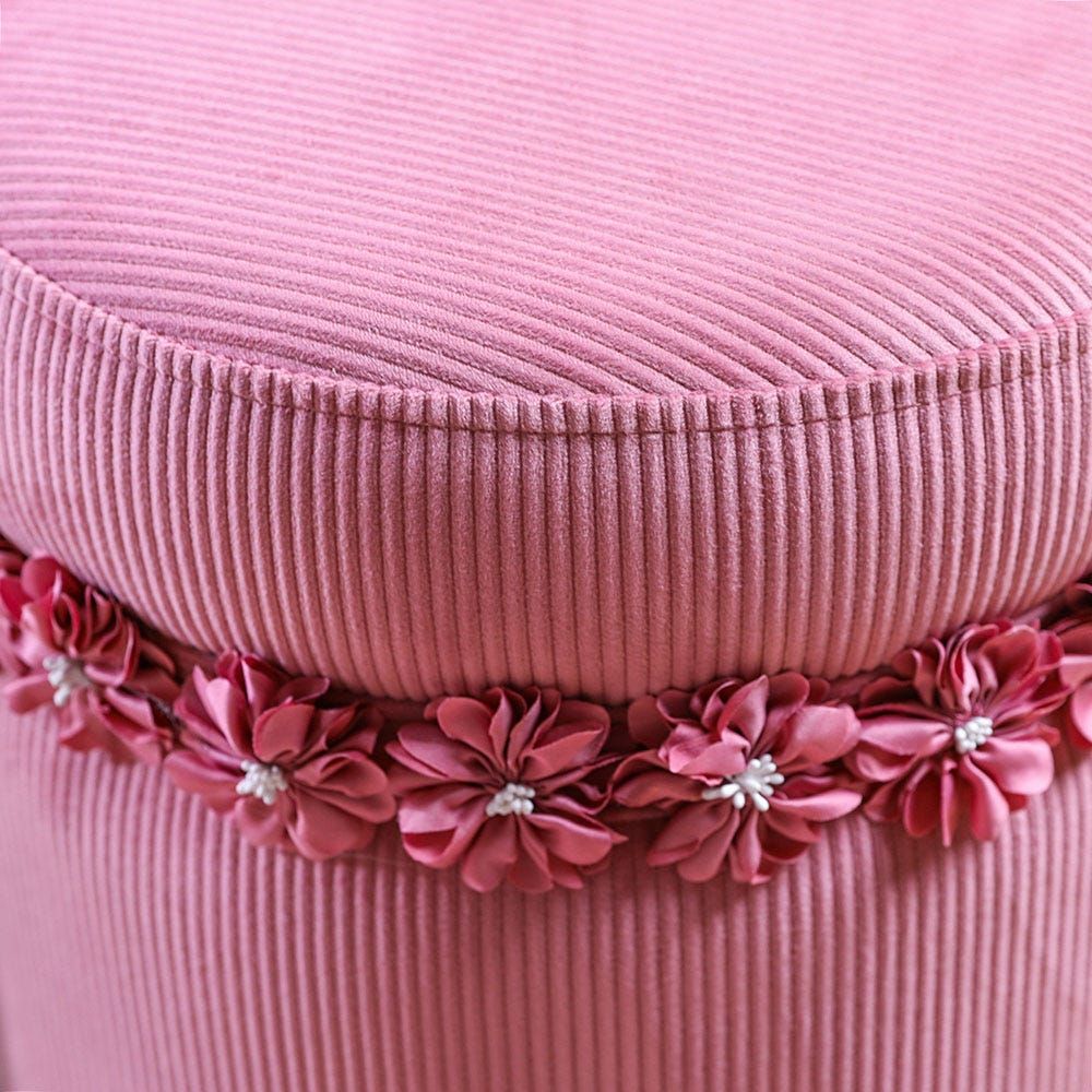 Pink poufs deals