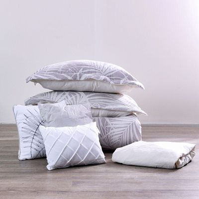 Arianna-Cabana King S/7 Jac Comforter Set Taupe