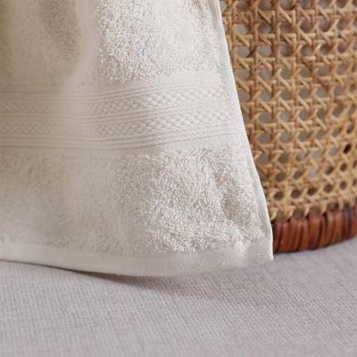 finest Hand Towel 90x50 Cm White