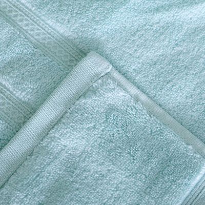 Flossy Advance Bath Towel 70x142 Cm Light Green