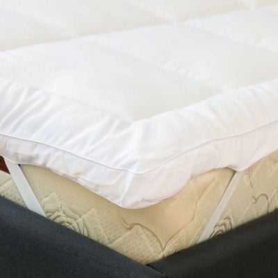 Serenity Feels Like Down Mattress Topper King 180x200 Cm White