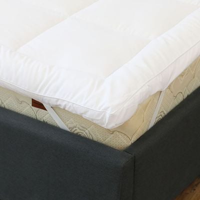 Serenity Feels Like Down Mattress Topper King 180x200 Cm White