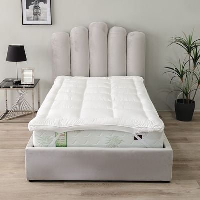 Serenity Silk Feel Mattress Topper Single 120x200 Cm White