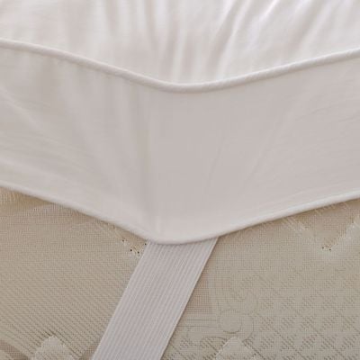 Serenity Silk Feel Mattress Topper Queen 160x200 Cm White