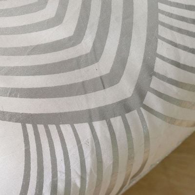 Majestic Wave Foil Printed Filled Cushion 45x45 Cm Silver
