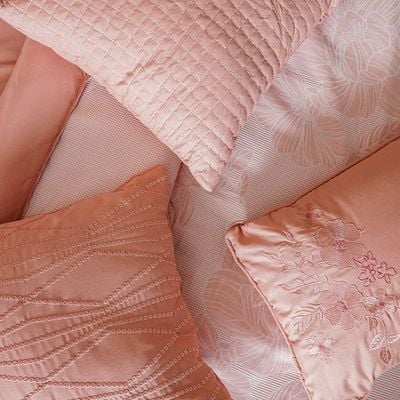 Allure Feruza 7 -Piece Queen Comforter Set 220X240 Cm Pink