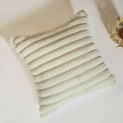 Pearl Fur Cushion White 45X45CM WL2852-2-WGY