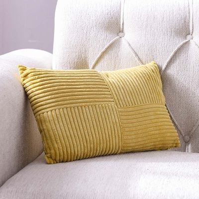 Ss24 Pearl Velvet Cushion Yellow 30X50Cm Wl4613-4C-Y