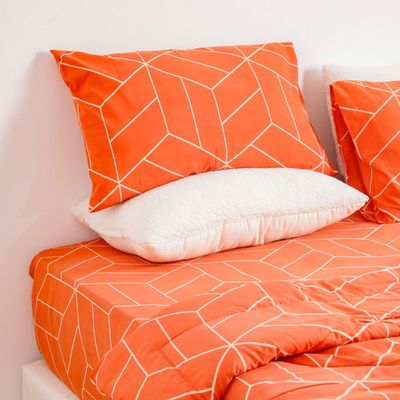 Plush-King Bed Comforter Set Of 4 Prism Rust 1 X Kb Comforter - 228X254 Cm; 1 X Fitted Sheet - 180X200+30 Cm; 2 X Pillow Case - 50X75 Cm 