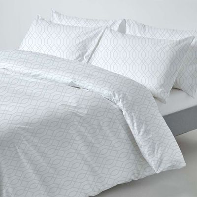Indulgence 10PCS King Comforter Set 240x260Cm White (D-157)