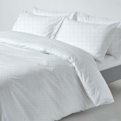 Indulgence 10PCS King Comforter Set 240x260Cm White (D-158)